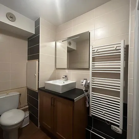 Confort Pour 4 Pers, En Bord De Pistes Avec Balcon, Animaux Admis - Fr-1-452-265 * Saint-Martin-de-Belleville